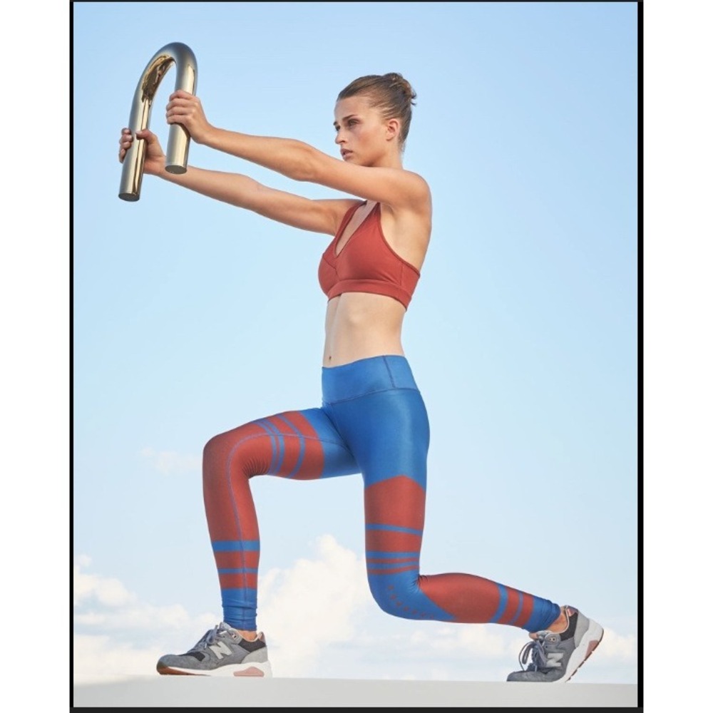 Alo Yoga Highwaist Airlift Airbrush Leggings in Cobalt Marathon Size Medium